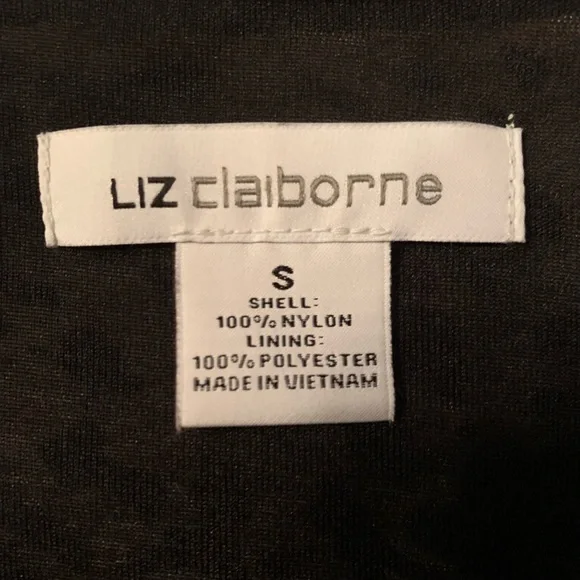 โญ๏ธ 3/$10 Jaguar Print Cowl Neck Top - Picture 3 of 3